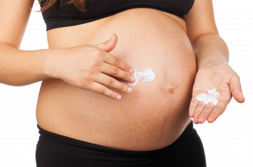 In recent study published by BMC Pregnancy and Childbirth, 78 percent of respondents used a product to prevent stretch marks. Of these women, a third of them said they tried two or more products, with Bio-Oil being the most frequently used. Still, 58.5 percent of the women who used this oil developed stretch marks.